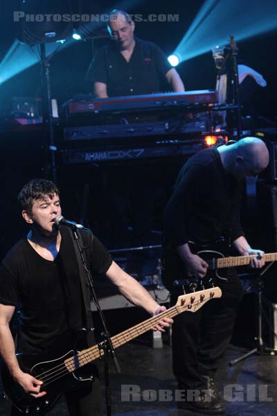 THE STRANGLERS - 2007-04-06 - PARIS - La Cigale - Jean-Jacques Burnel - Raymond Barry Warne - David Paul Greenfield